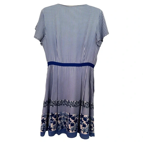 Draper James blue and white dress-Size 12-DARLING dress! - Picture 4 of 6